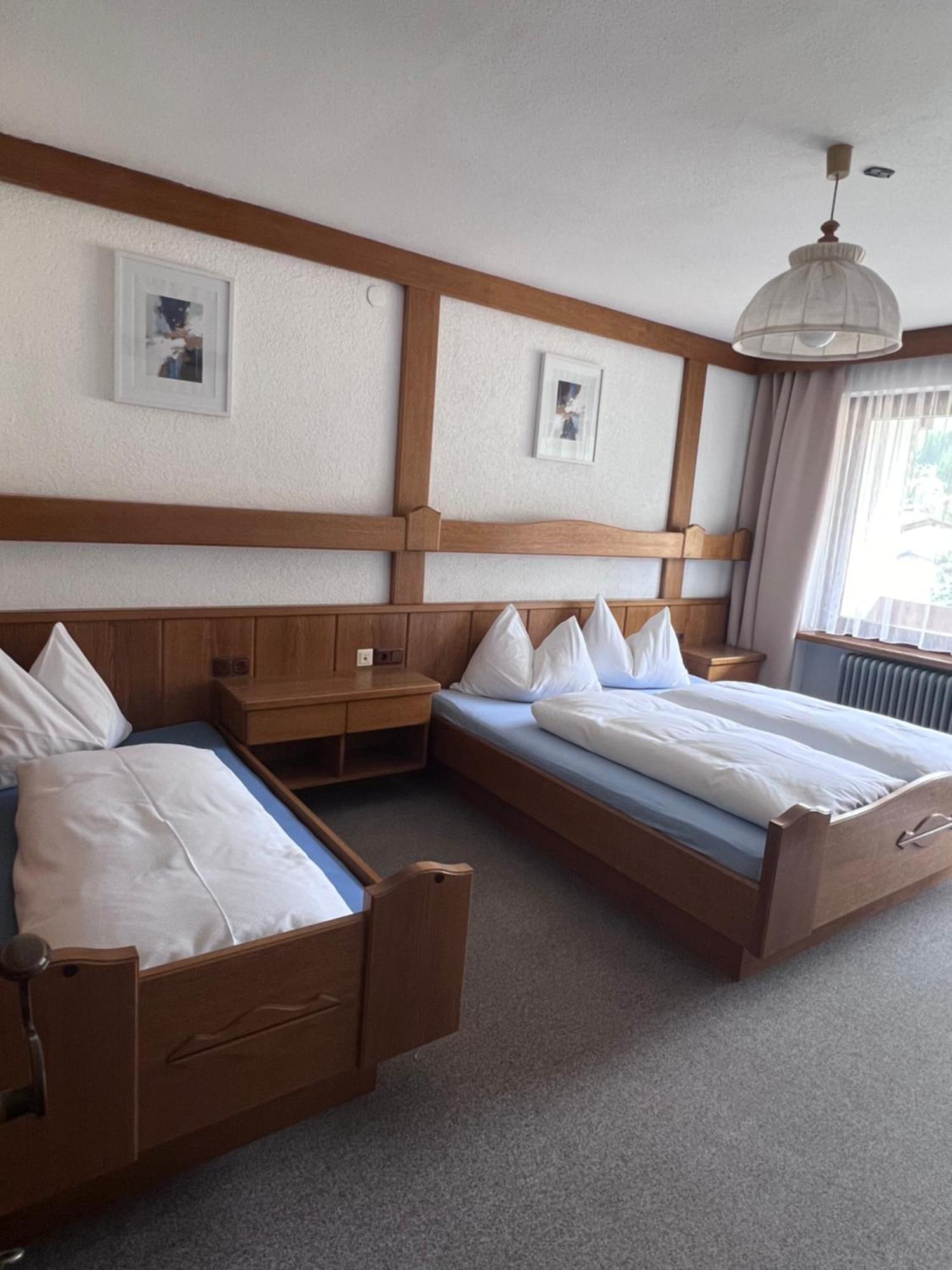 Fruehstueckspension-Appartementhaus Wasserer Bad Kleinkirchheim Exterior foto